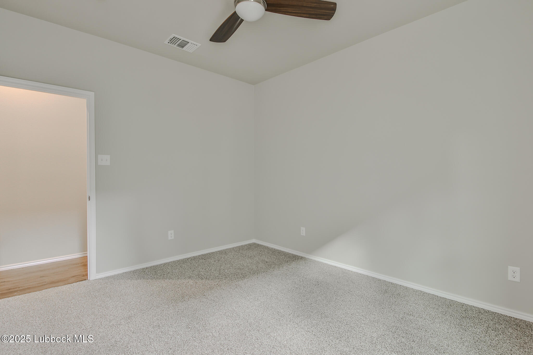 3117 74th Street Lubbock, TX 79423 - Photo 20 of 36 a room