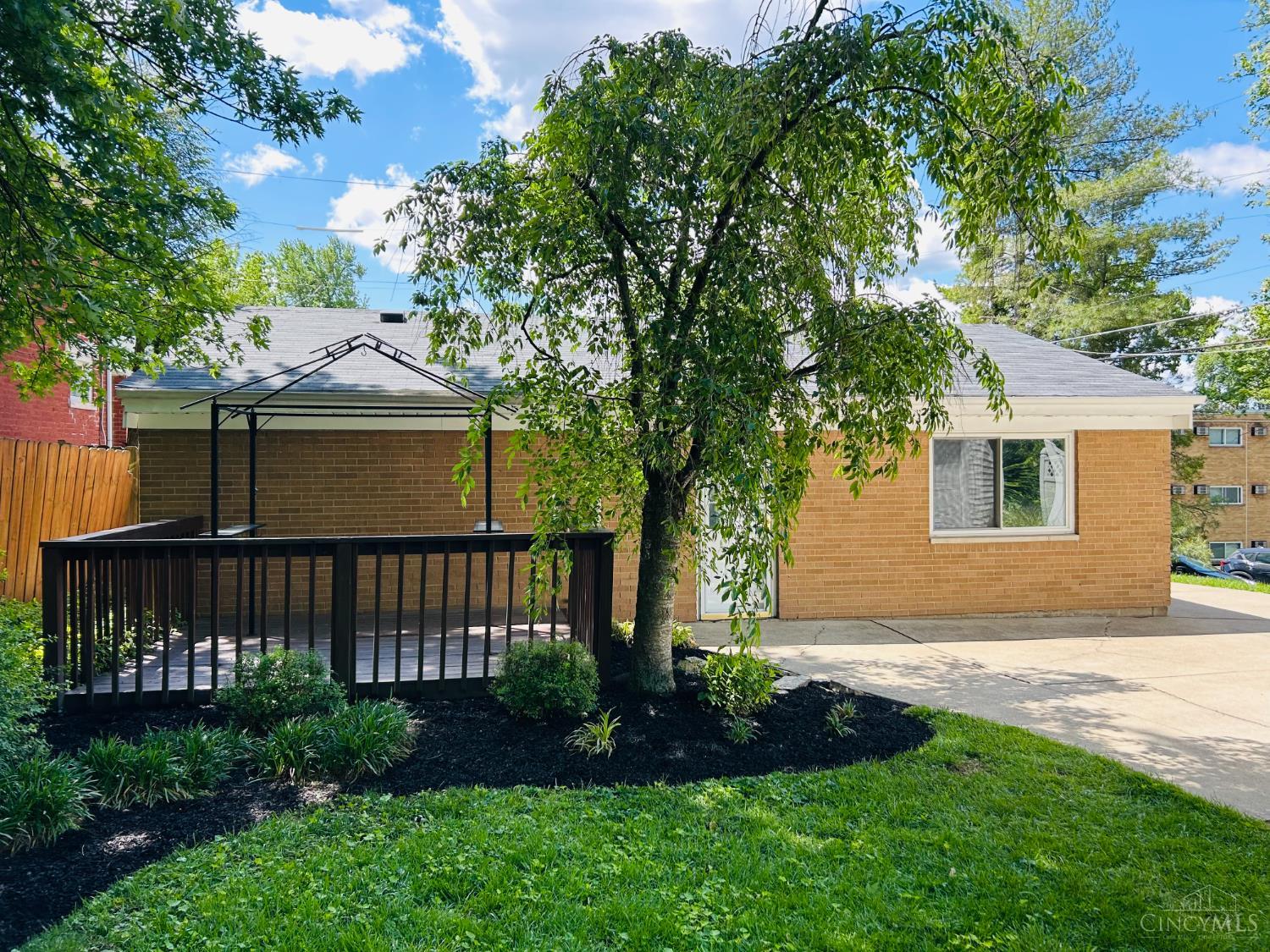 3744 Dina Avenue Cincinnati, OH 45211 - Photo 13 of 15