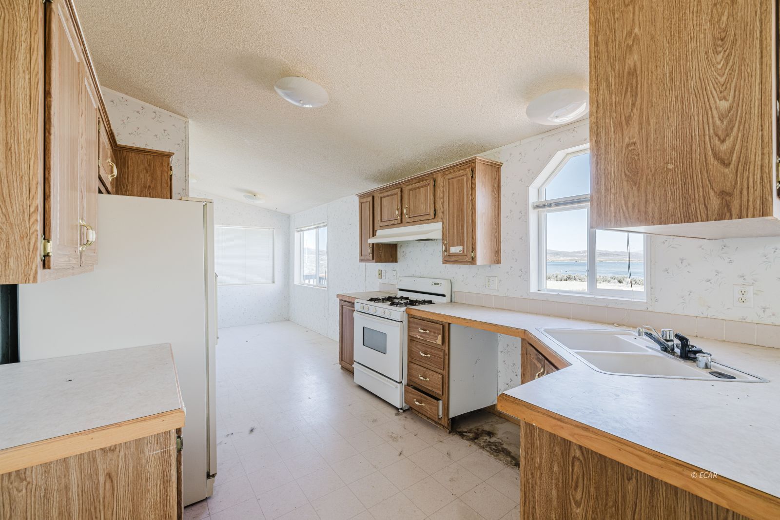 2844 Hummingbird Street Spring Creek, NV 89815 - Photo 11 of 49