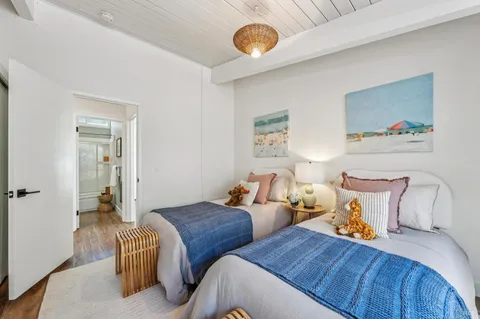 $1,395,000 | 384 Hibiscus Way, San Rafael, CA 94903