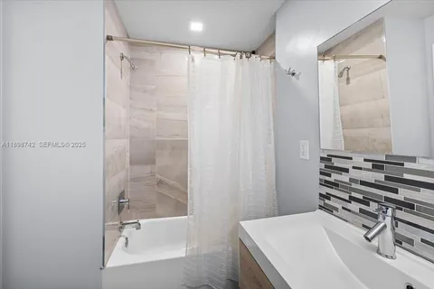 $879,000 | 2726 Treasure Cove Circle, Dania Beach, FL 33312