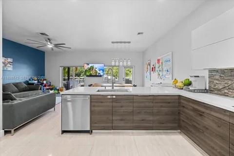 $879,000 | 2726 Treasure Cove Circle, Dania Beach, FL 33312