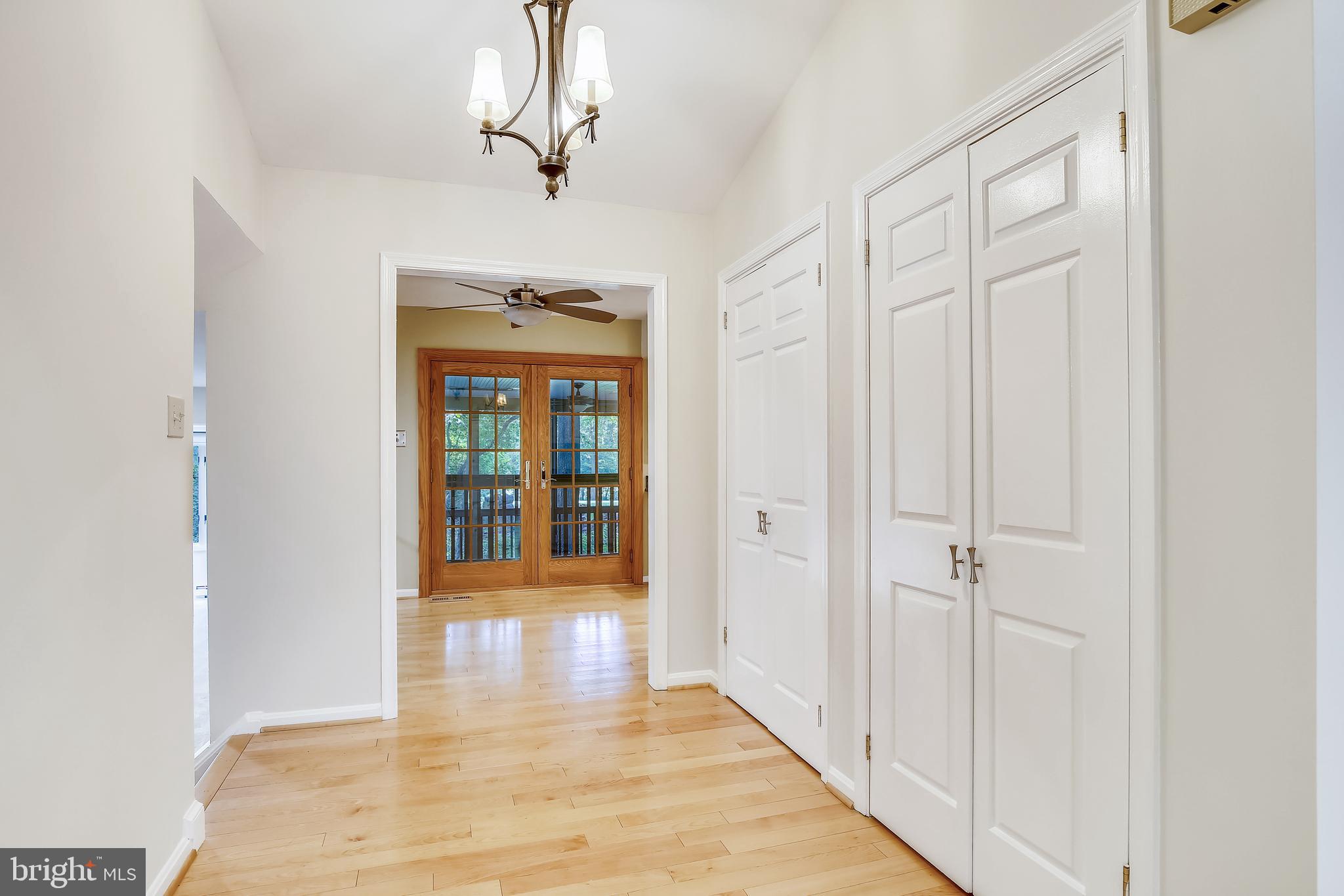 1957 Weybridge Lane Reston, VA 20191 - Photo 18 of 93