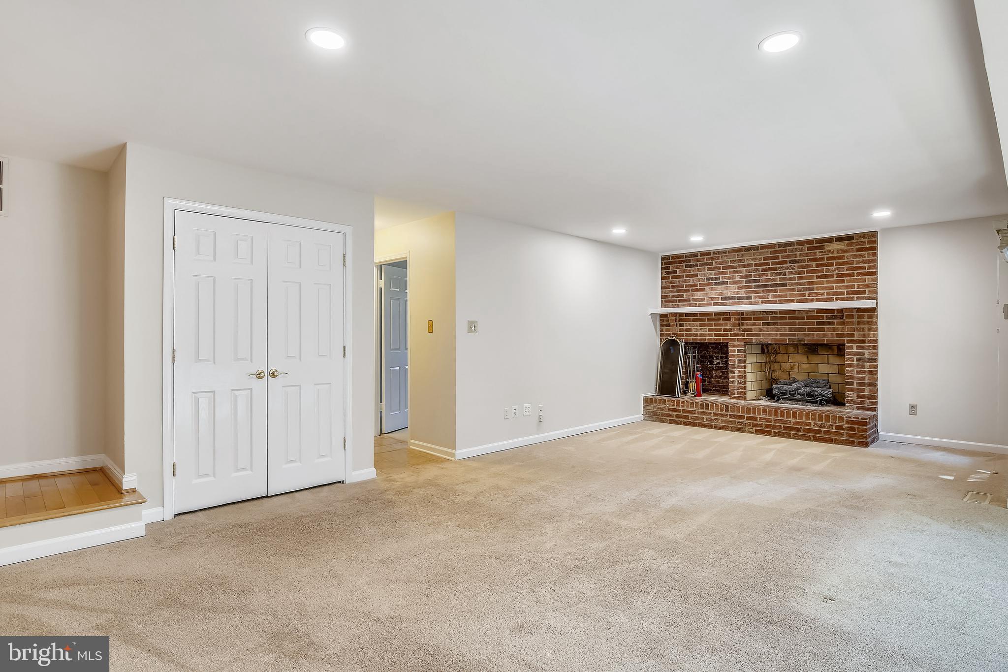 1957 Weybridge Lane Reston, VA 20191 - Photo 29 of 93