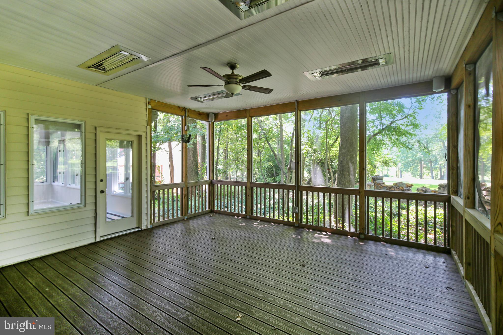 1957 Weybridge Lane Reston, VA 20191 - Photo 37 of 93
