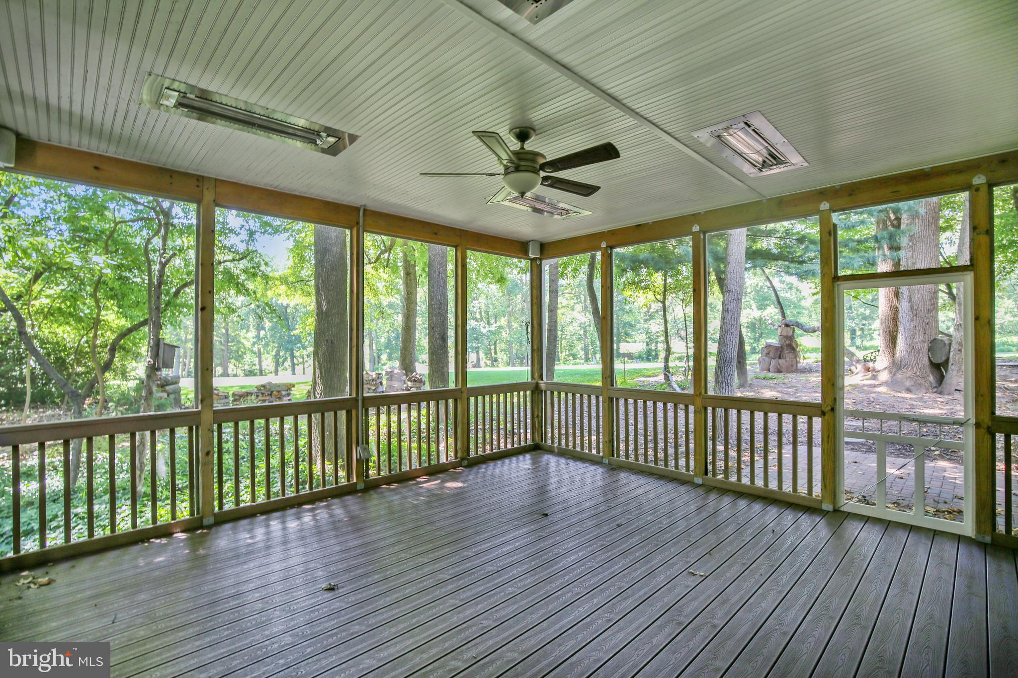 1957 Weybridge Lane Reston, VA 20191 - Photo 38 of 93
