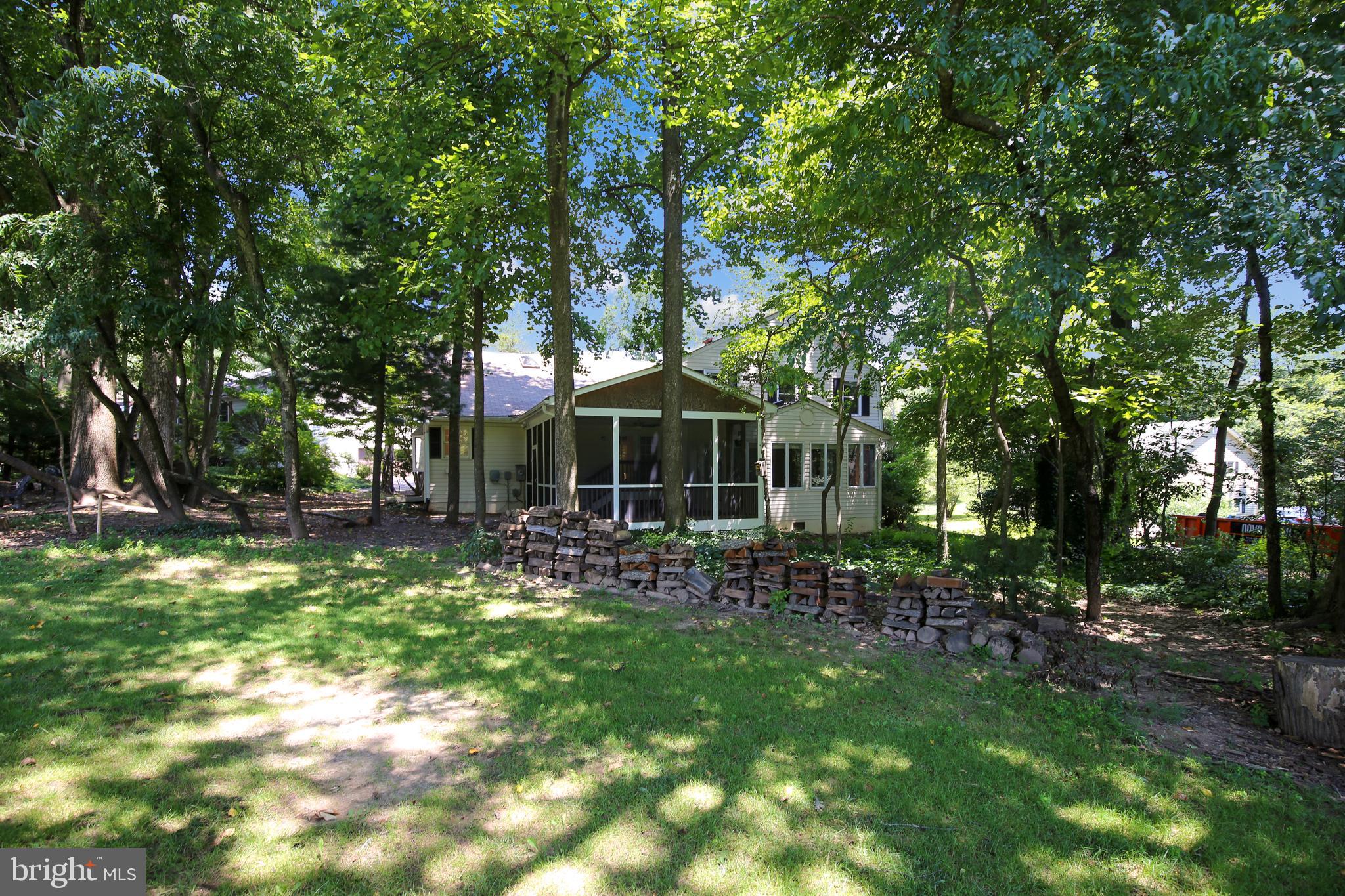 1957 Weybridge Lane Reston, VA 20191 - Photo 41 of 93