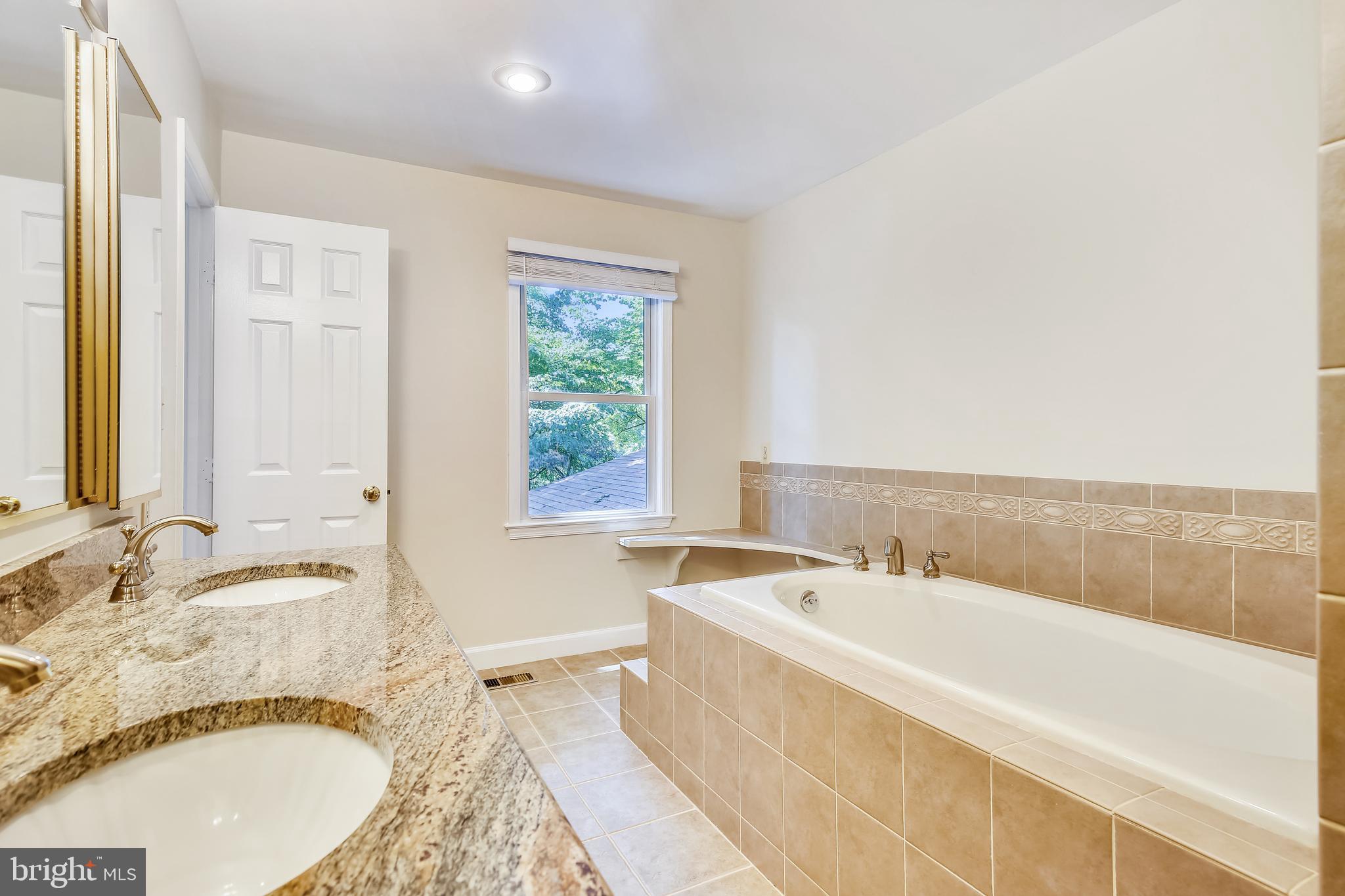 1957 Weybridge Lane Reston, VA 20191 - Photo 54 of 93