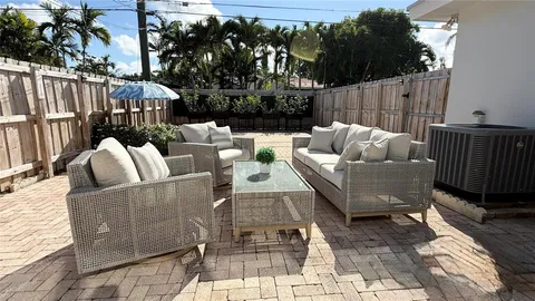 $780,000 | 1424 Adams Street, Hollywood, FL 33020