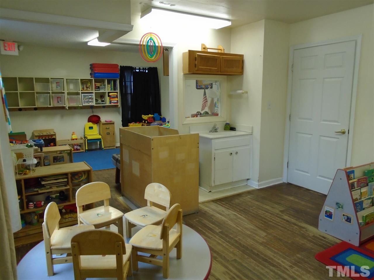 5601 Neuse Street Raleigh, NC 27610 - Photo 14 of 29