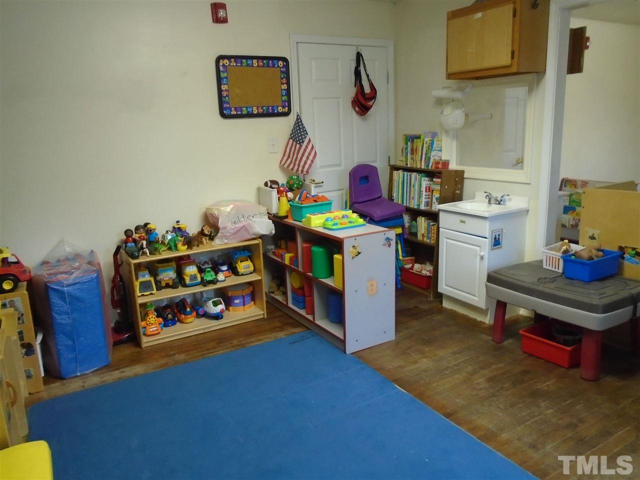 5601 Neuse Street Raleigh, NC 27610 - Photo 21 of 29