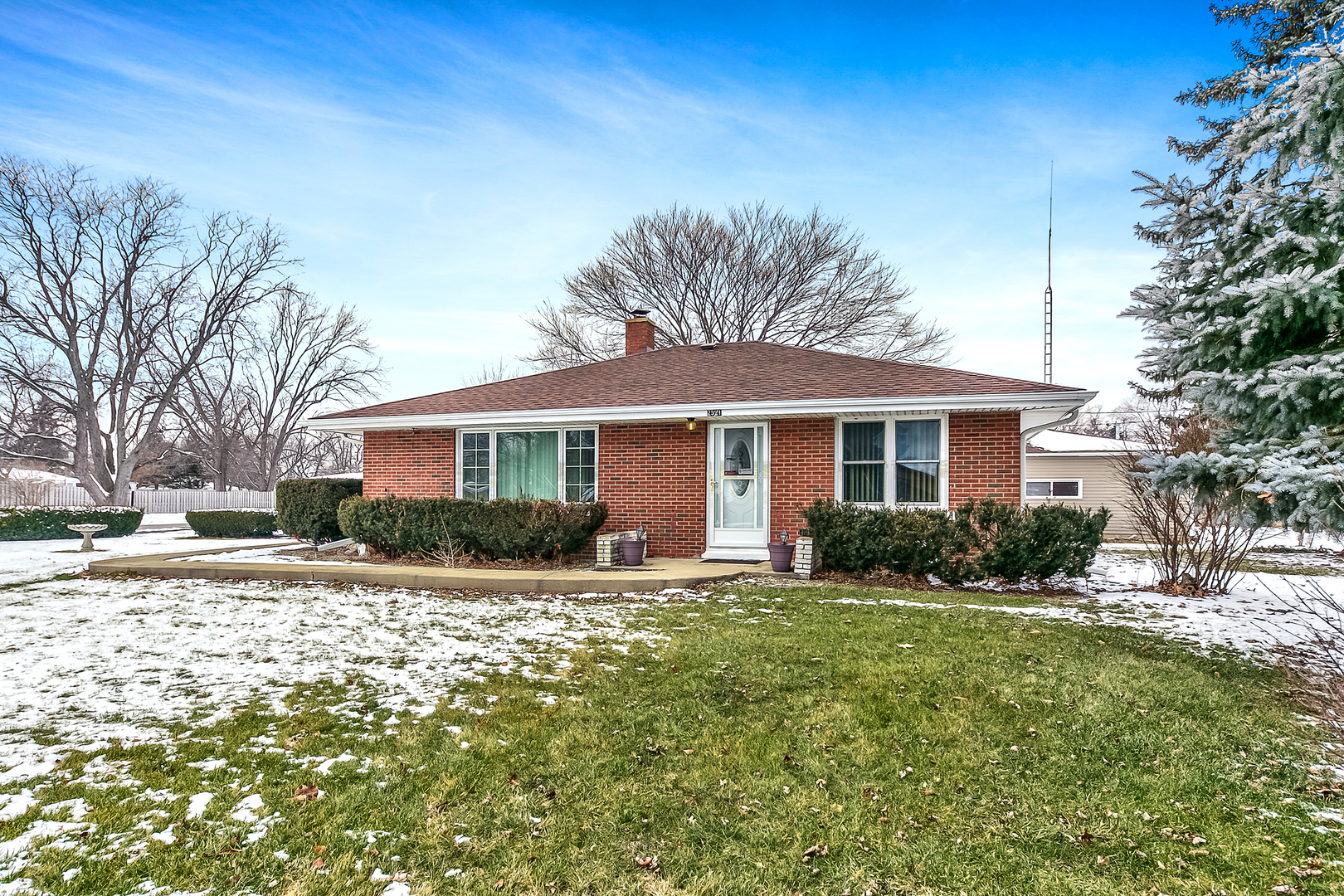 2521 Caton Farm Road Joliet, IL 60435 - Photo 2 of 27