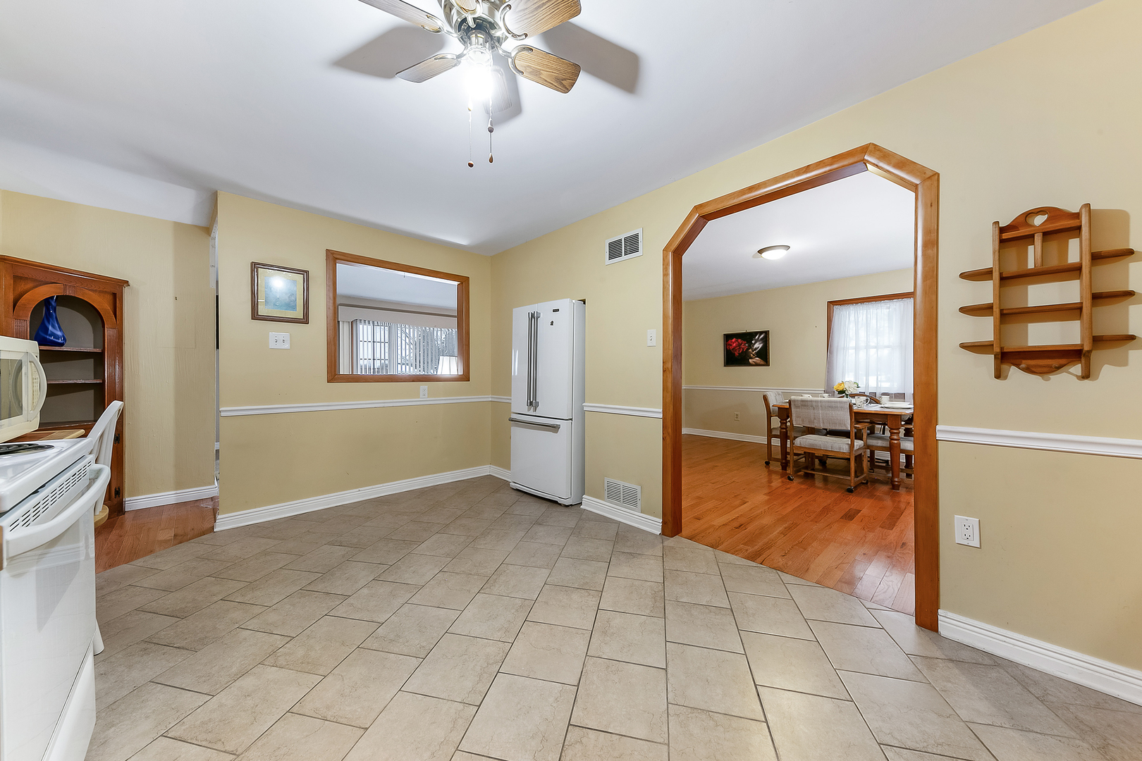 2521 Caton Farm Road Joliet, IL 60435 - Photo 14 of 27