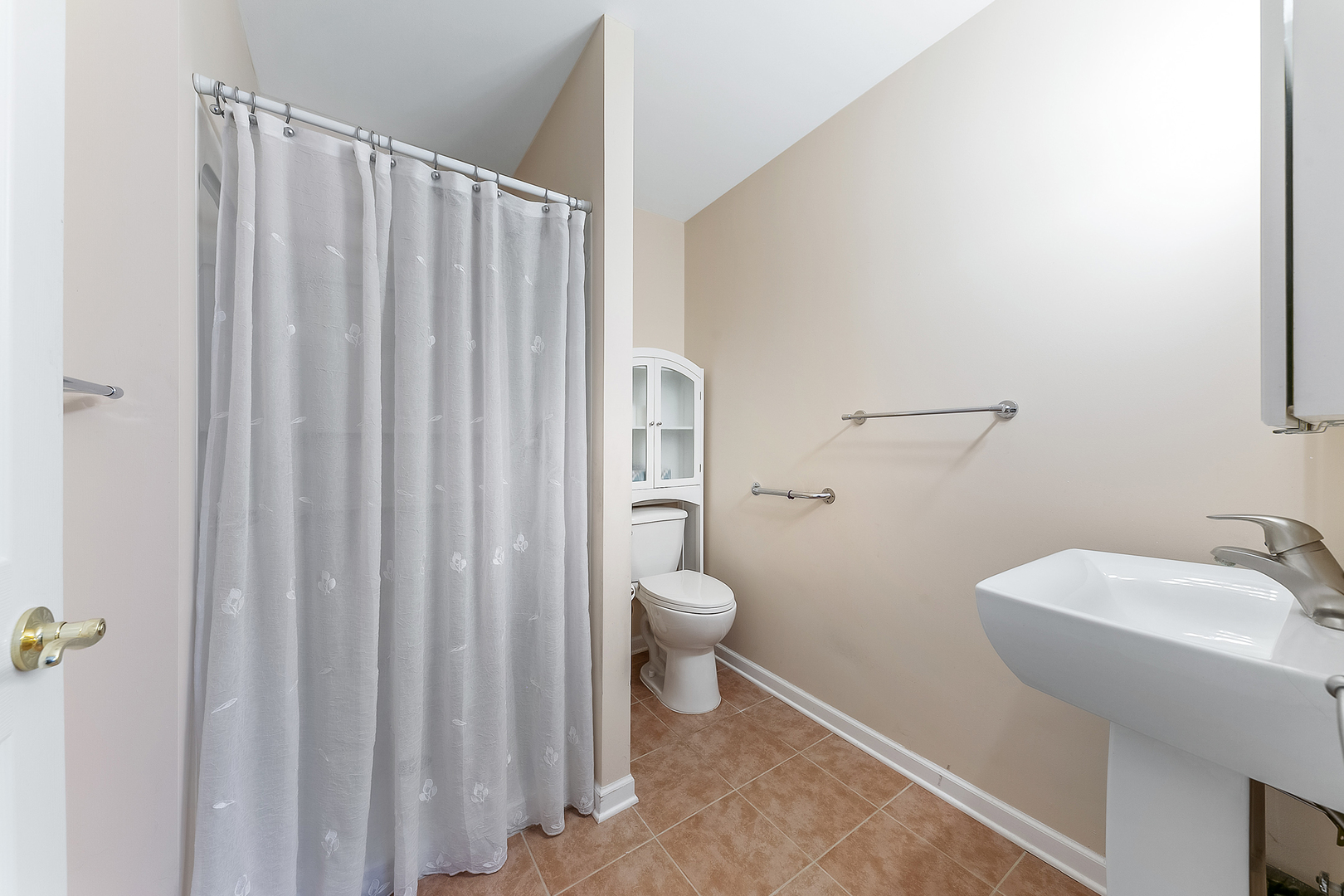 2521 Caton Farm Road Joliet, IL 60435 - Photo 17 of 27