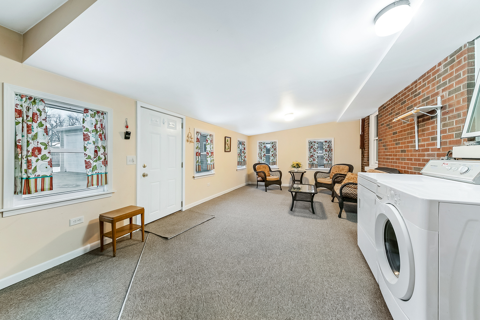 2521 Caton Farm Road Joliet, IL 60435 - Photo 19 of 27