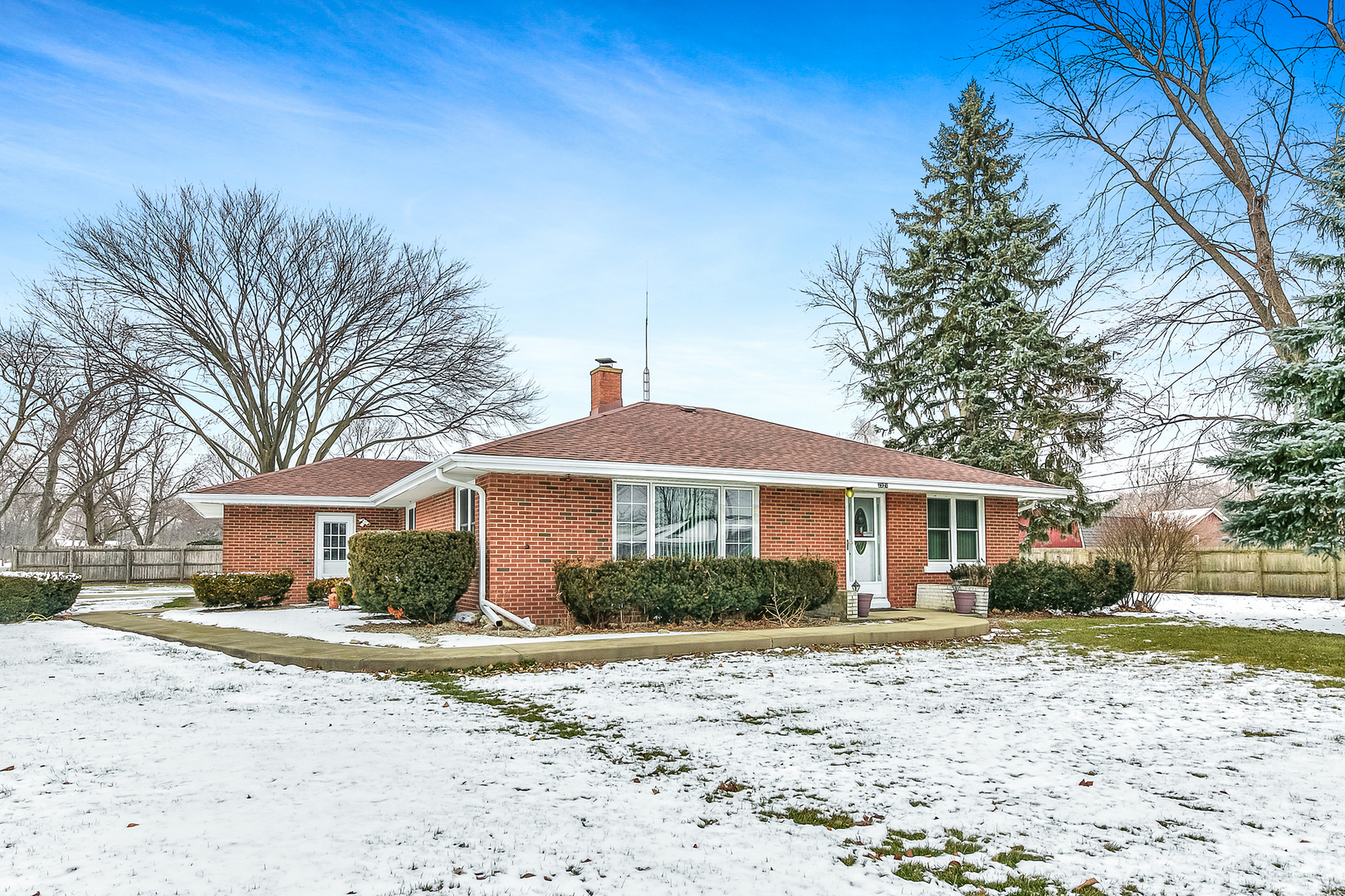 2521 Caton Farm Road Joliet, IL 60435 - Photo 4 of 27
