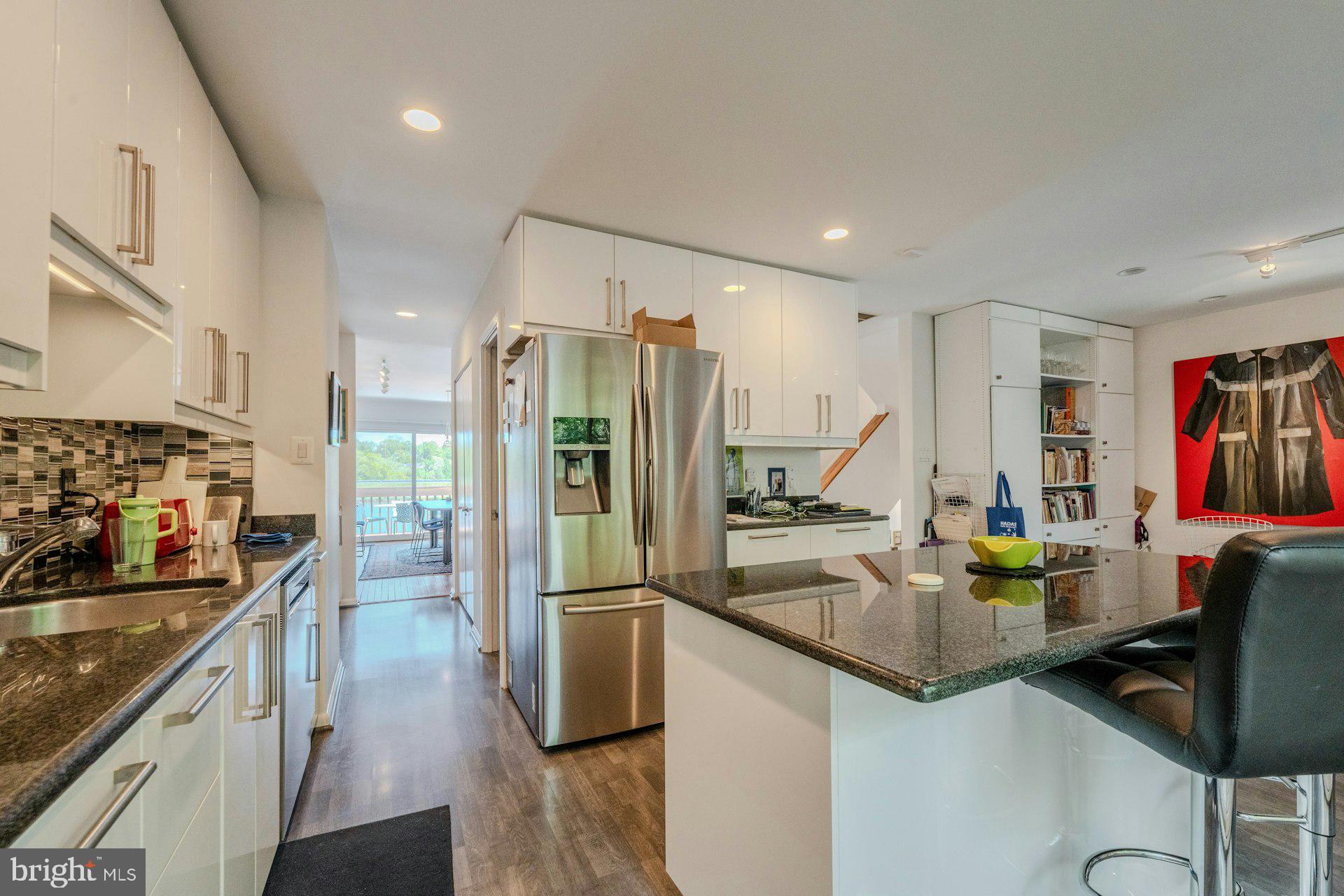 2013 Lakewinds Drive Reston, VA 20191 - Photo 18 of 54 Updated kitchen