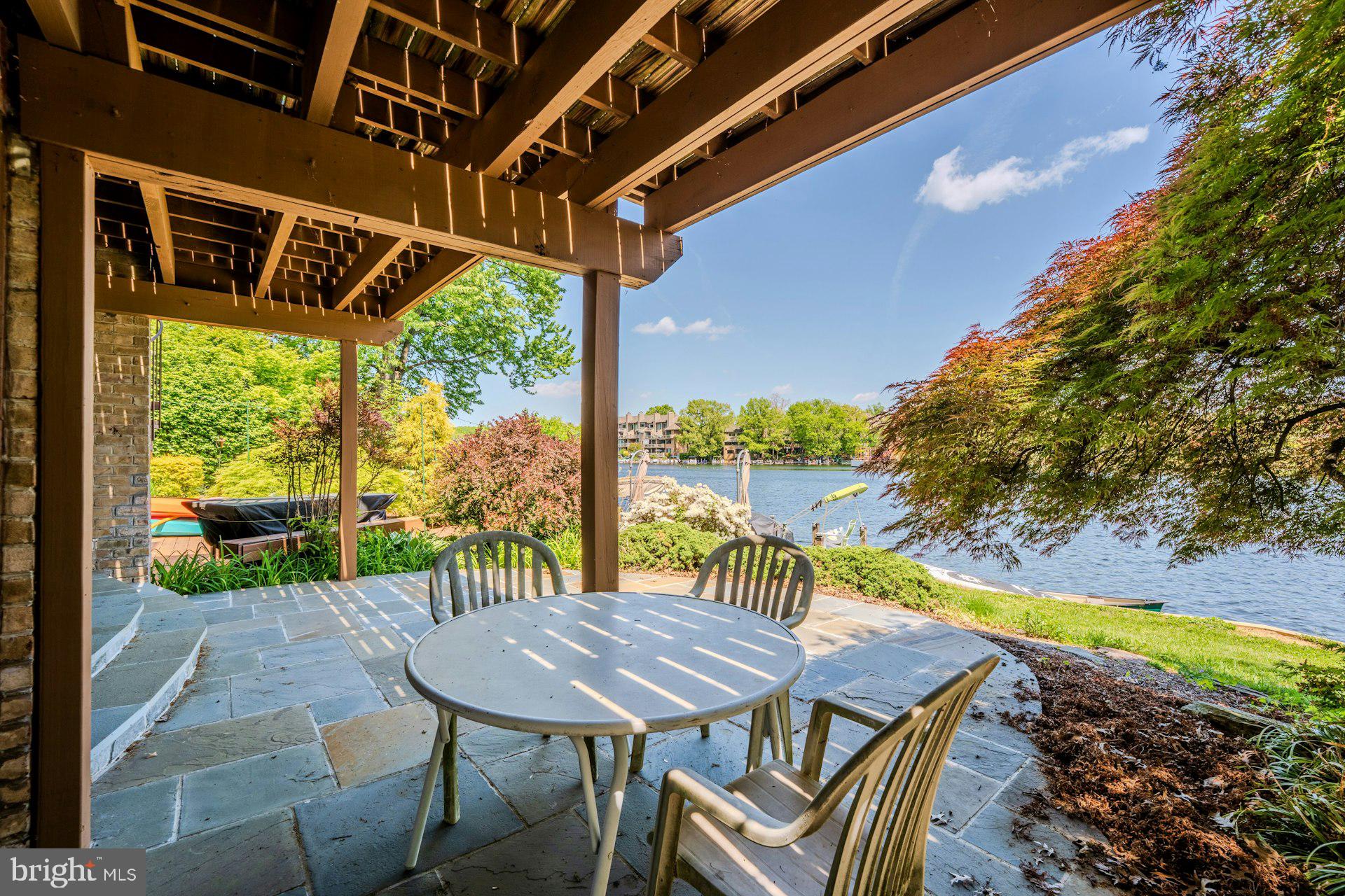 2013 Lakewinds Drive Reston, VA 20191 - Photo 41 of 54