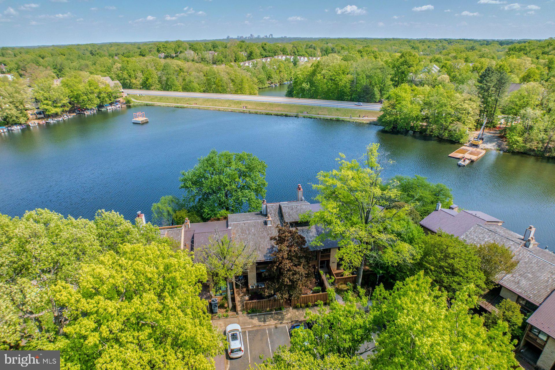 2013 Lakewinds Drive Reston, VA 20191 - Photo 46 of 54