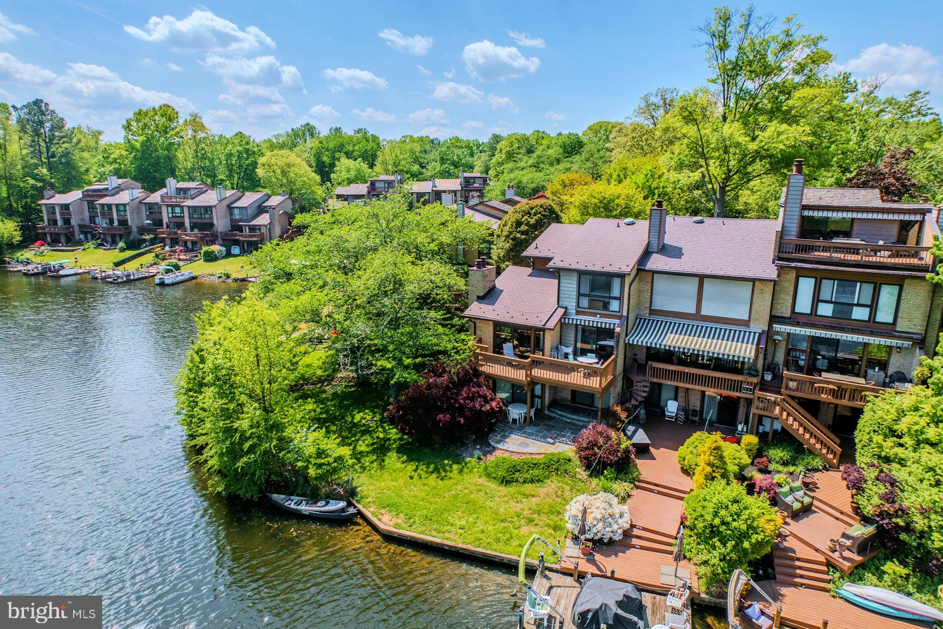 2013 Lakewinds Drive Reston, VA 20191 - Photo 48 of 54 Beautiful lakefront home