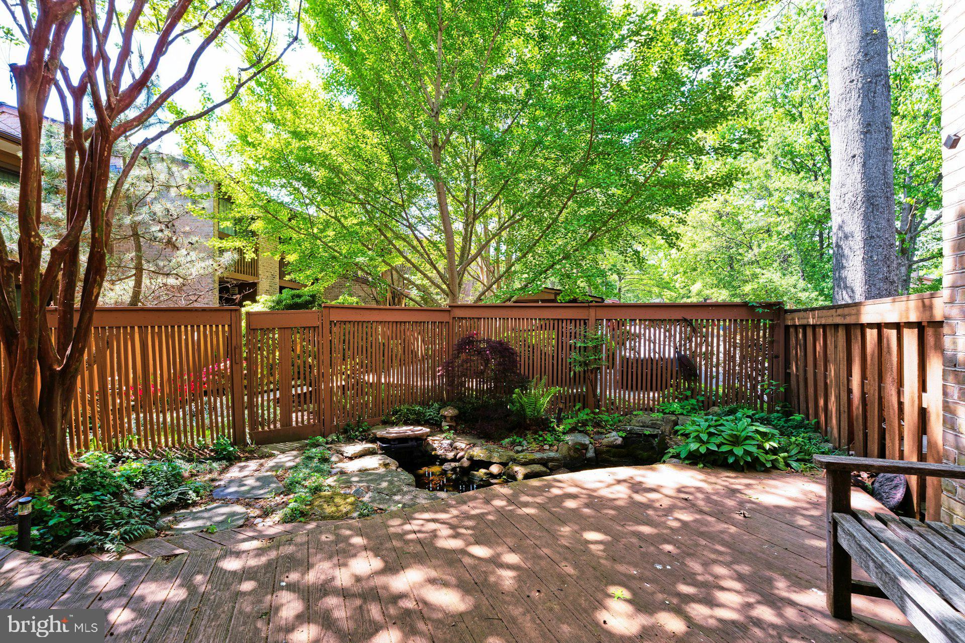 2013 Lakewinds Drive Reston, VA 20191 - Photo 5 of 54 Private courtyard in front of home