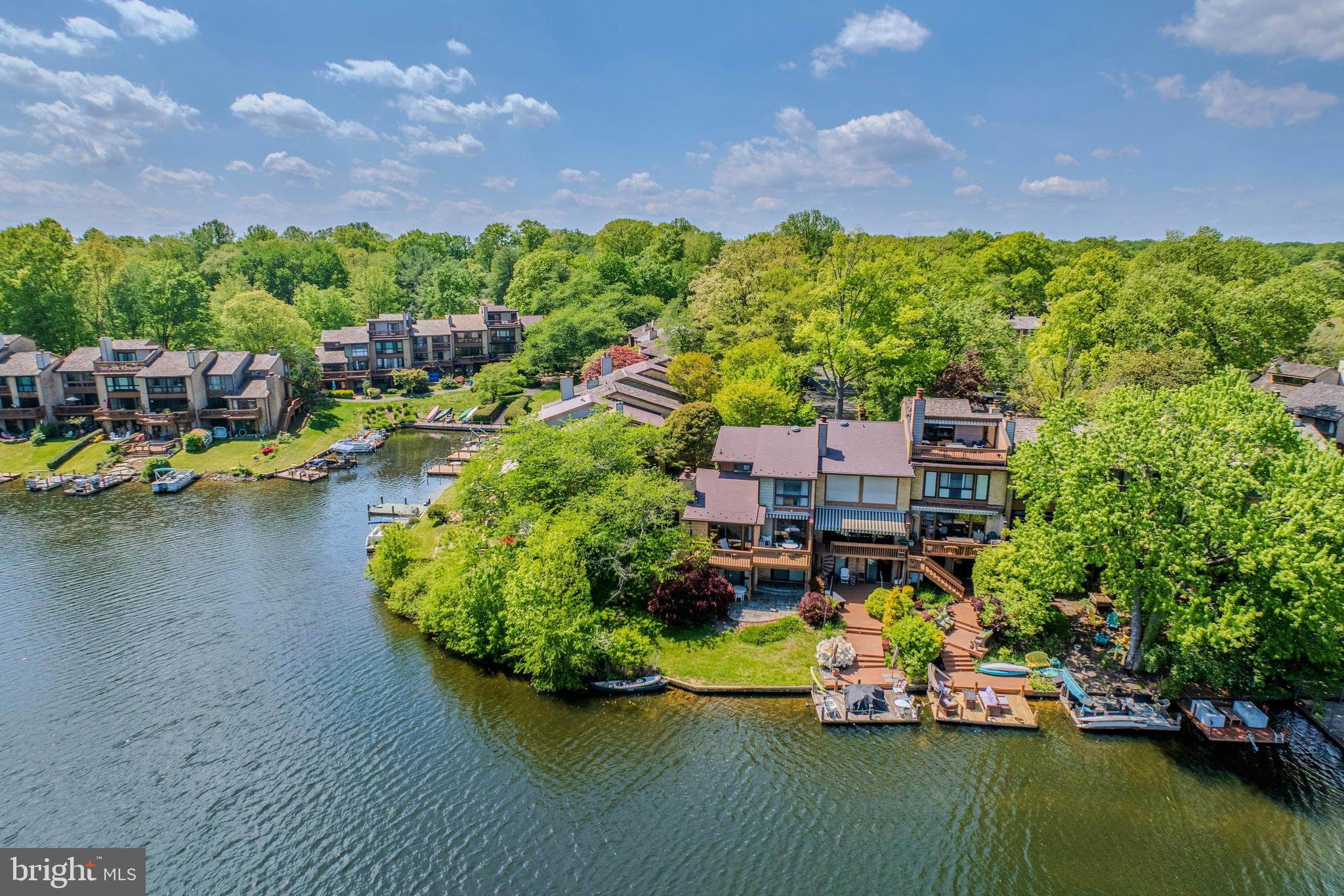 2013 Lakewinds Drive Reston, VA 20191 - Photo 53 of 54