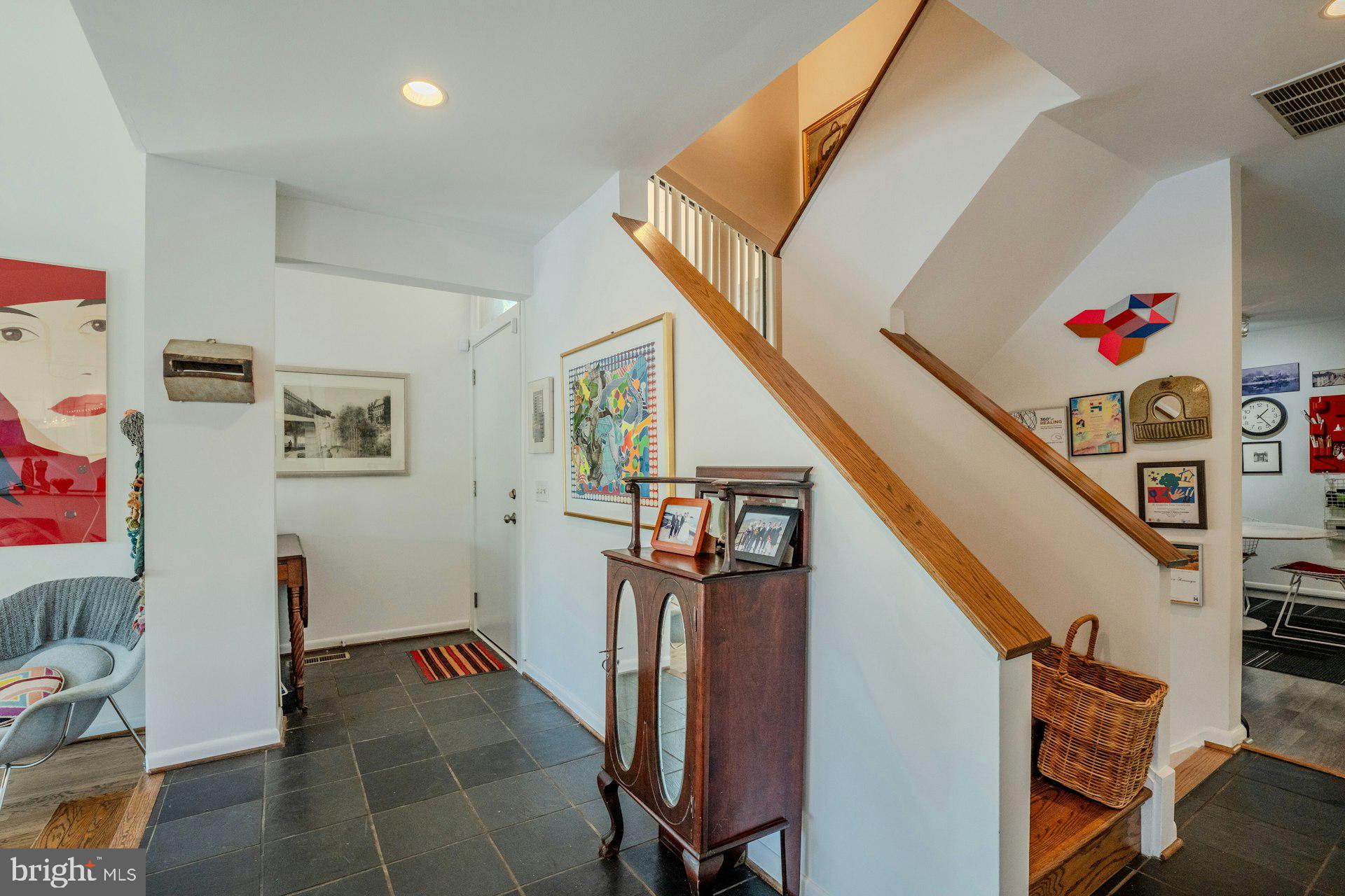 2013 Lakewinds Drive Reston, VA 20191 - Photo 9 of 54 Welcoming foyer with Slate flooring