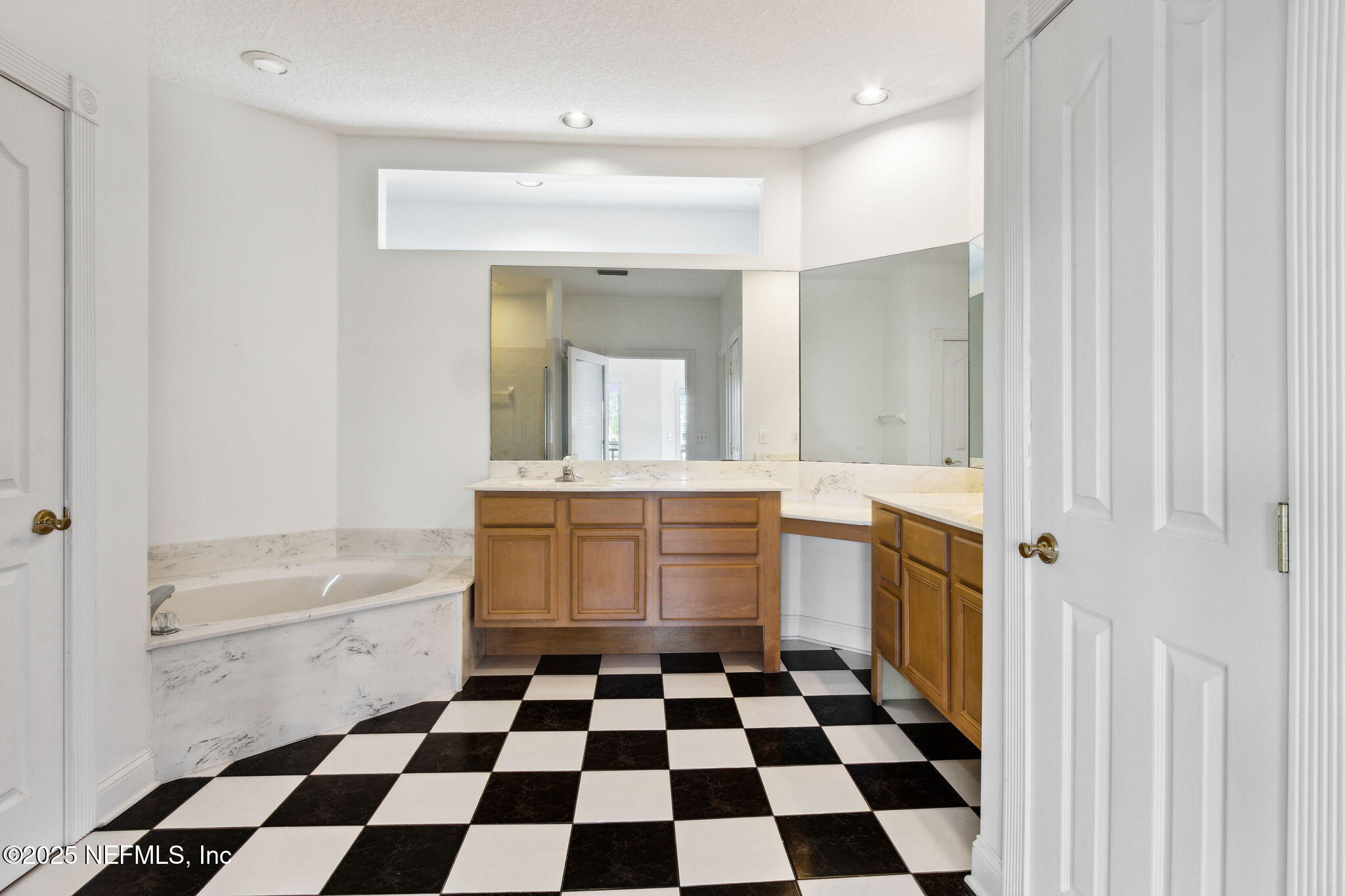 224 Clatter Bridge Road Ponte Vedra, FL 32081 - Photo 34 of 73 Primary Bath