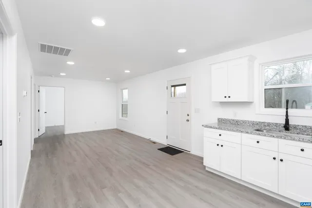 $245,500 | 428 Montreal Lane, Shipman, VA 22971