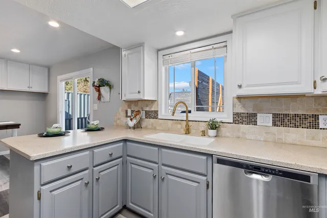 $379,900 | 2545 Eastgate Drive, Twin Falls, ID 83301