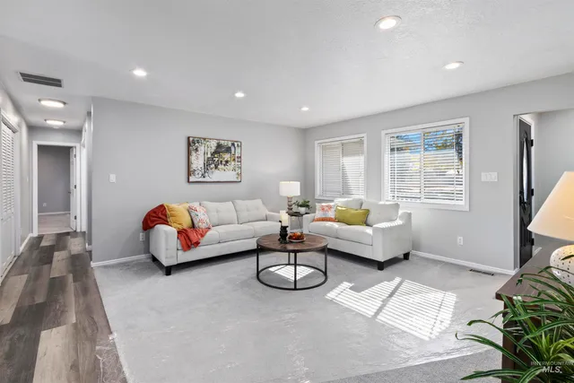 $379,900 | 2545 Eastgate Drive, Twin Falls, ID 83301