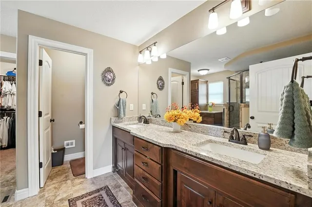 $669,000 | 9208 Southwest Whispy Way, Lee's Summit, MO 64064