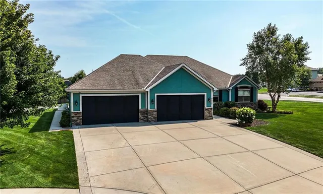 $669,000 | 9208 Southwest Whispy Way, Lee's Summit, MO 64064