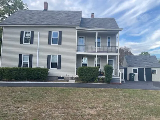 $1,995 | 67 Forest Street, Unit 2, Manchester, NH 03102