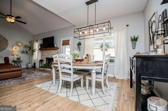a view of livingroom with furniture and windows