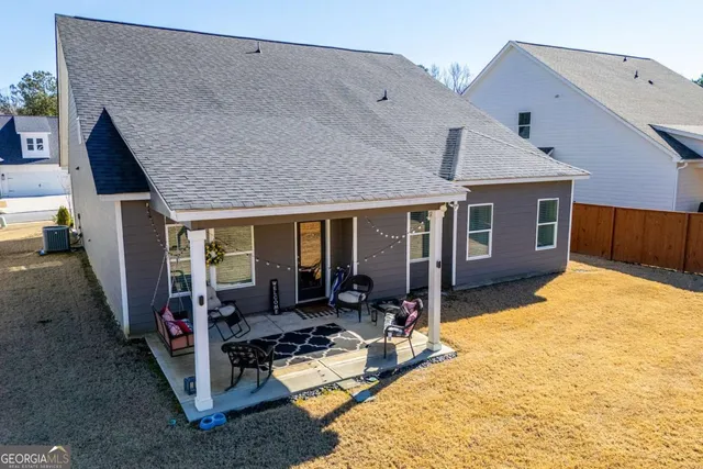 $409,900 | 104 Kingston Circle, Carrollton, GA 30117