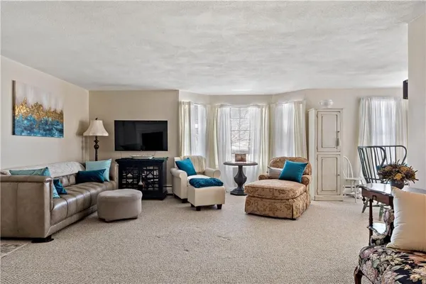 $350,000 | 18 Pond Court, Unit C, North Providence, RI 02904