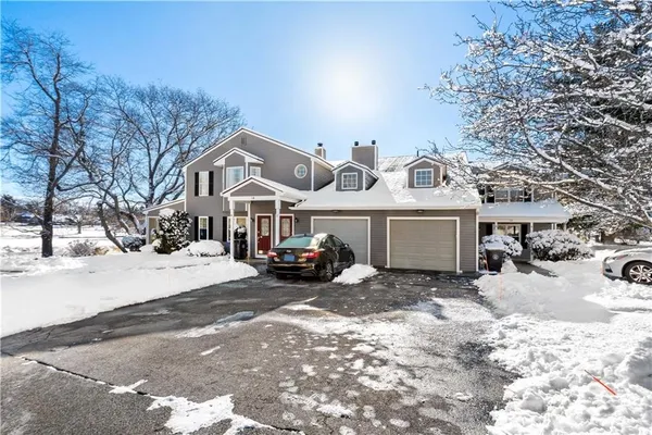 $350,000 | 18 Pond Court, Unit C, North Providence, RI 02904