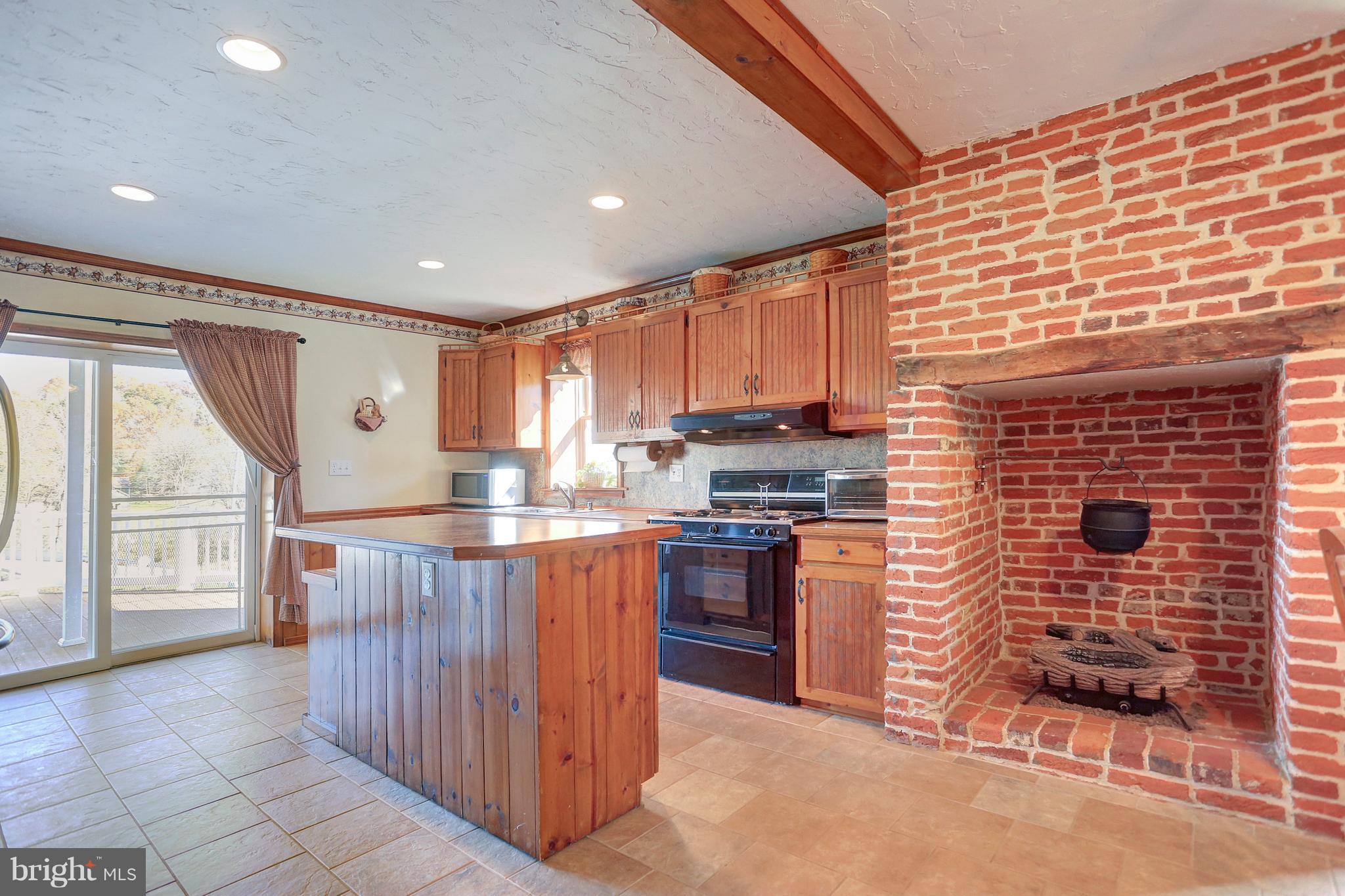 3159 Tunnel Hill Road York, PA 17408 - Photo 8 of 59 Gallery Image 8