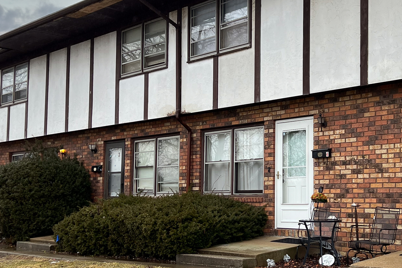 706 South Golfcrest Road, Unit 4 Normal, IL 61761 - Photo 1 of 24 Gallery Image 1
