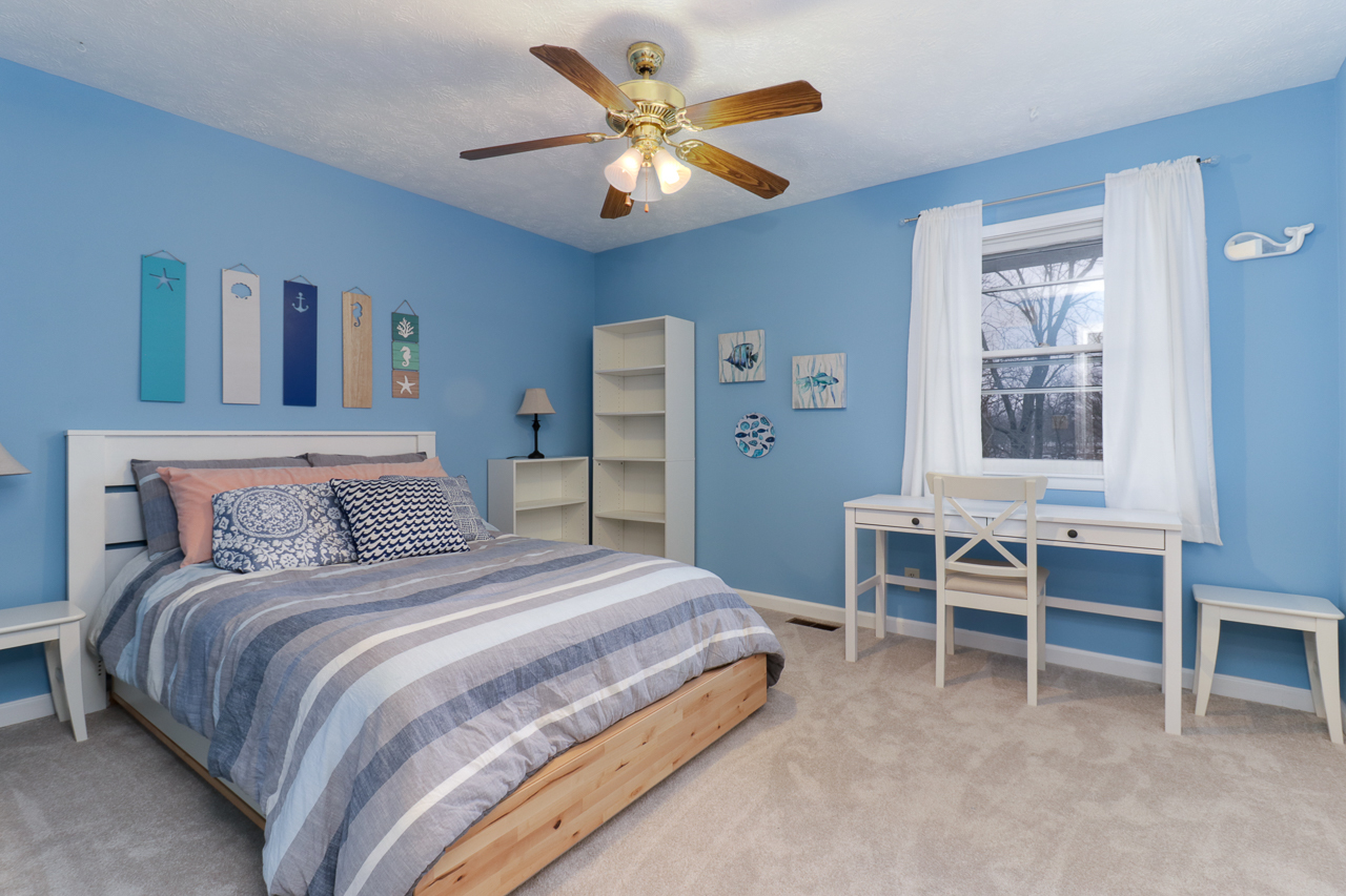 706 South Golfcrest Road, Unit 4 Normal, IL 61761 - Photo 16 of 24 Gallery Image 16