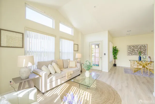 $820,000 | 103 Stoneridge Lane, Unit 2210, San Francisco, CA 94134