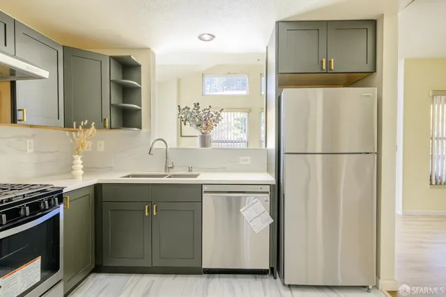 $820,000 | 103 Stoneridge Lane, Unit 2210, San Francisco, CA 94134