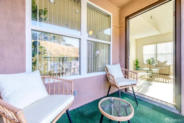 $820,000 | 103 Stoneridge Lane, Unit 2210, San Francisco, CA 94134