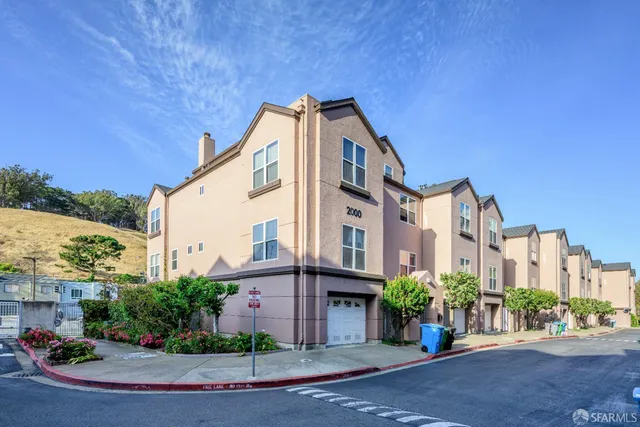 $820,000 | 103 Stoneridge Lane, Unit 2210, San Francisco, CA 94134