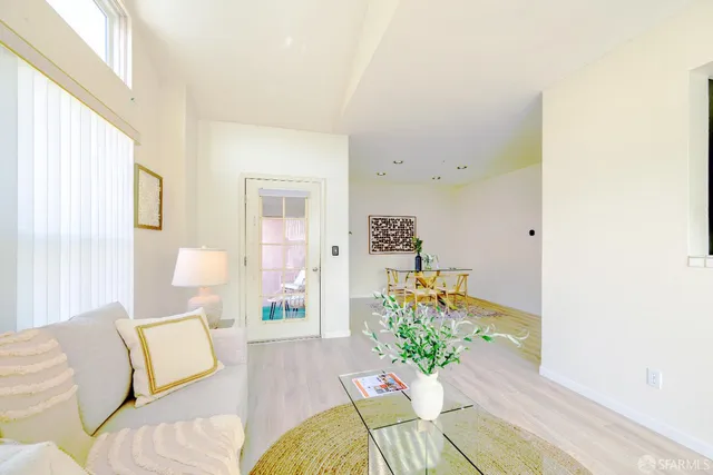 $820,000 | 103 Stoneridge Lane, Unit 2210, San Francisco, CA 94134