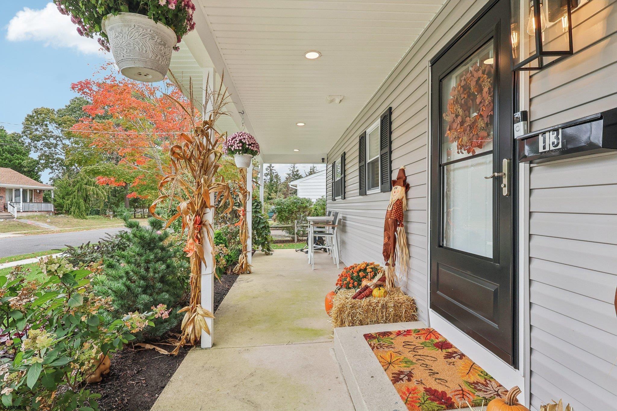 13 Gulph Mill Road Somers Point, NJ 08244 - Photo 4 of 43 a view of entryway of a house
