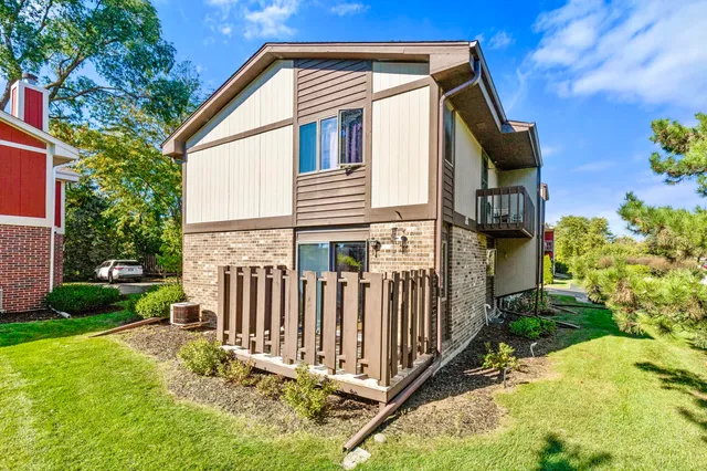 $254,900 | W144N4821 Stone Drive, Menomonee Falls, WI 53051