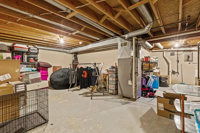 $259,900 | W144N4821 Stone Drive, Menomonee Falls, WI 53051