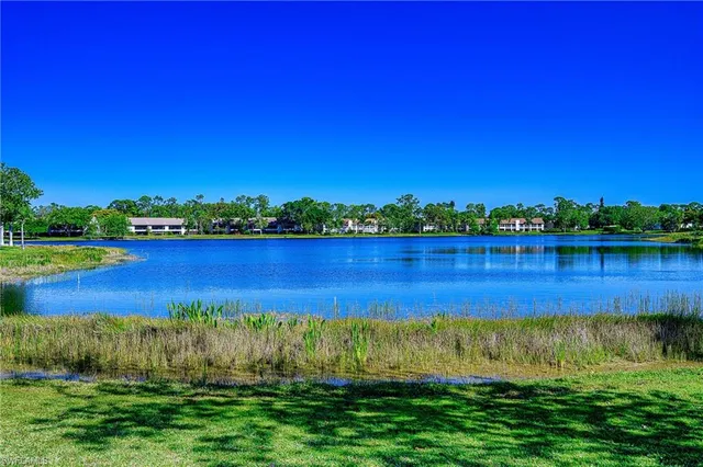 $1,900 | 2650 Kings Lake Boulevard, Unit 6202, Naples, FL 34112